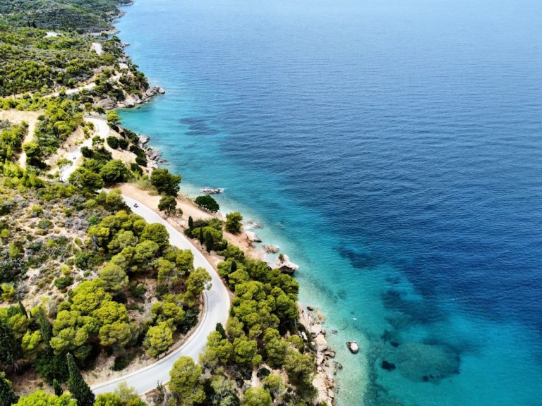 Luxury Escapes: Unwinding in Style Without Breaking the Bank